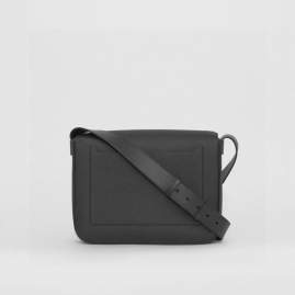 Picture of Burberry Mens Bags _SKUfw223579199fw